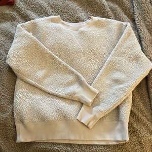 The ReNew Fleece Raglan Sweatshirt in sandstone